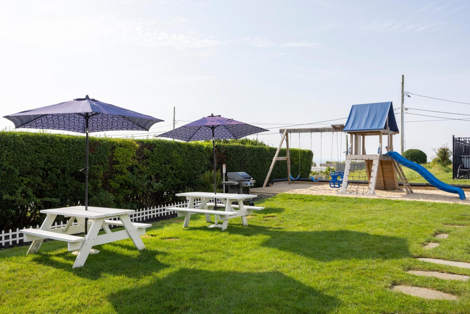 Beachside Village Resort Фолмут Экстерьер фото
