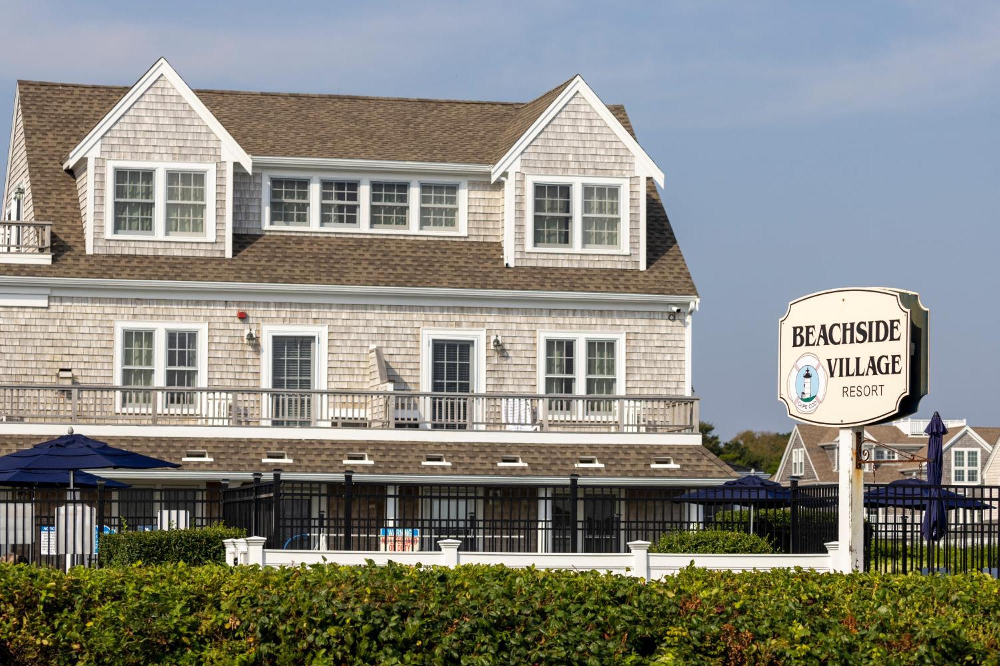 Beachside Village Resort Фолмут Экстерьер фото