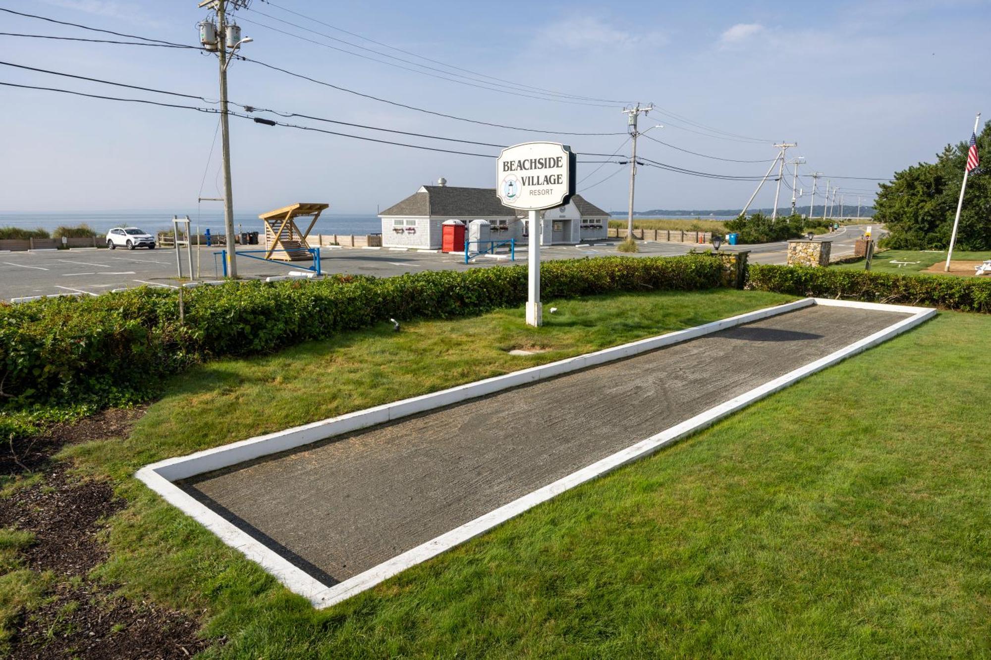 Beachside Village Resort Фолмут Экстерьер фото